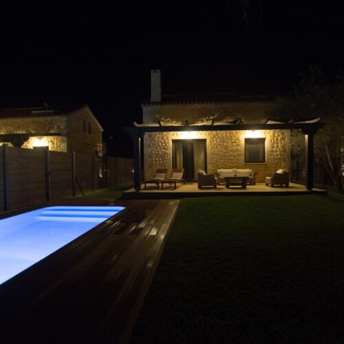 Villa 1