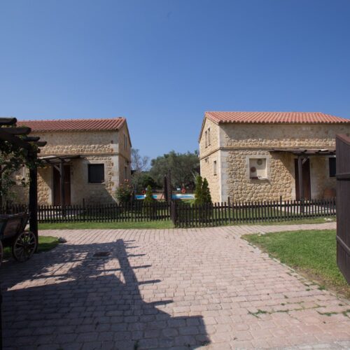 Villa 1
