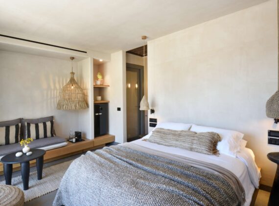 Deluxe Sea View Suite with Private Pool