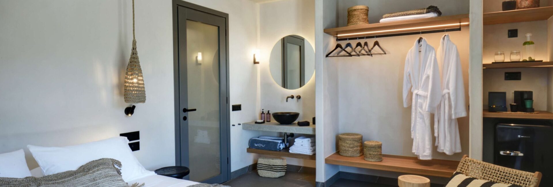 Superior Sea View Suite with Private Pool